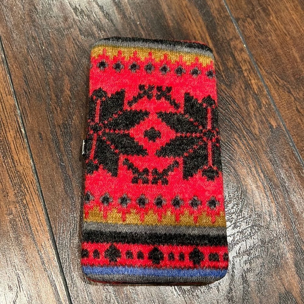 Southwestern Style Wallet cool flannel like material all over print no brand
